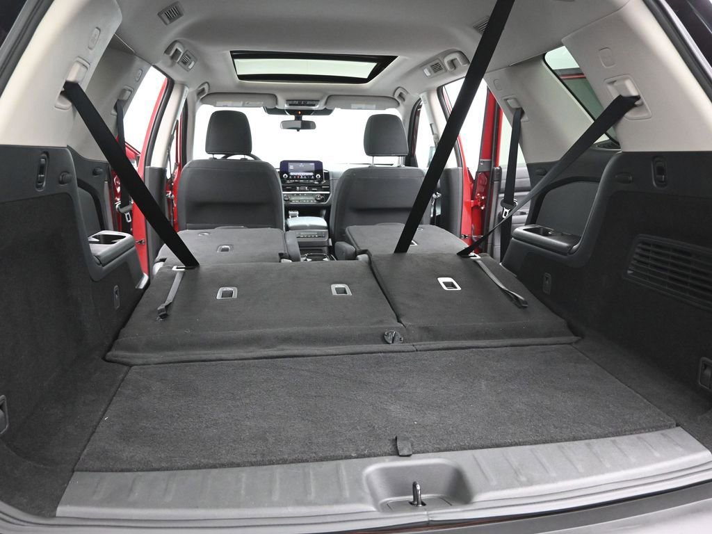 Used 2023 Nissan Pathfinder SV w/ SV Premium Package image 52