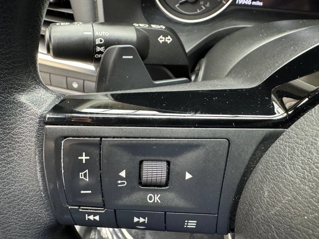 Used 2023 Nissan Rogue SV AWD/4WD image 14