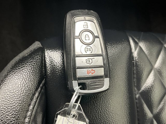 Certified 2024 Ford Edge Titanium AWD/4WD image 27