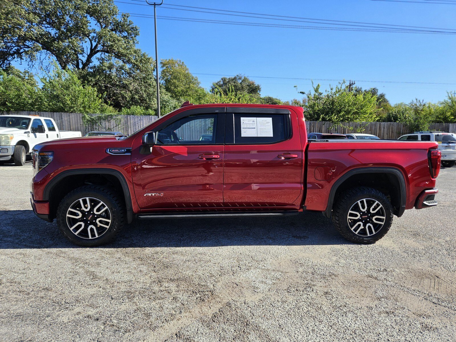 Used 2024 GMC Sierra 1500 AT4 w/ Technology Package image 6
