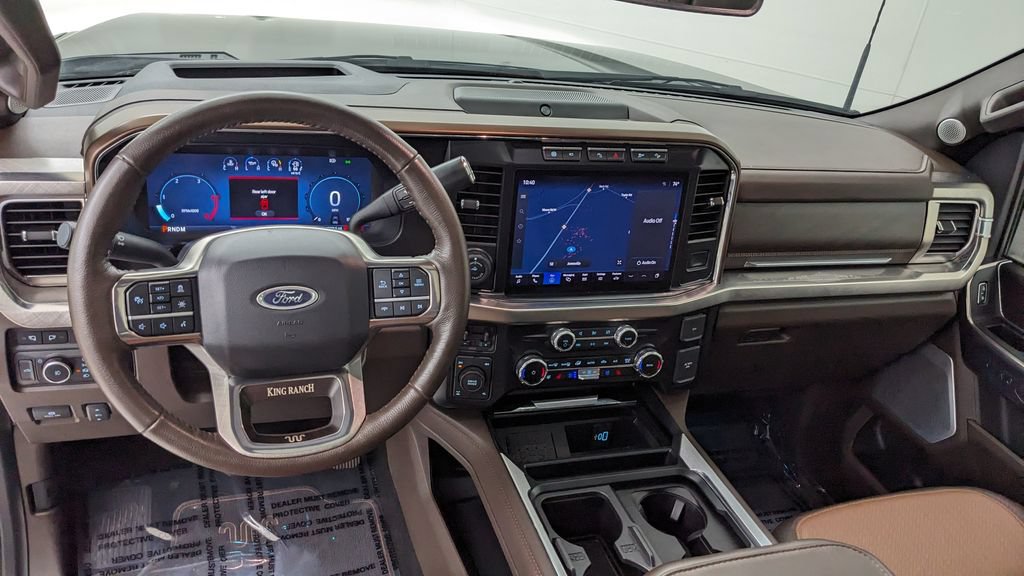 Certified 2024 Ford F250 King Ranch AWD/4WD image 4