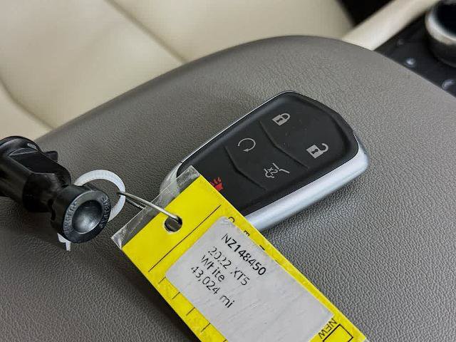 Used 2022 Cadillac XT5 Premium Luxury AWD/4WD image 22