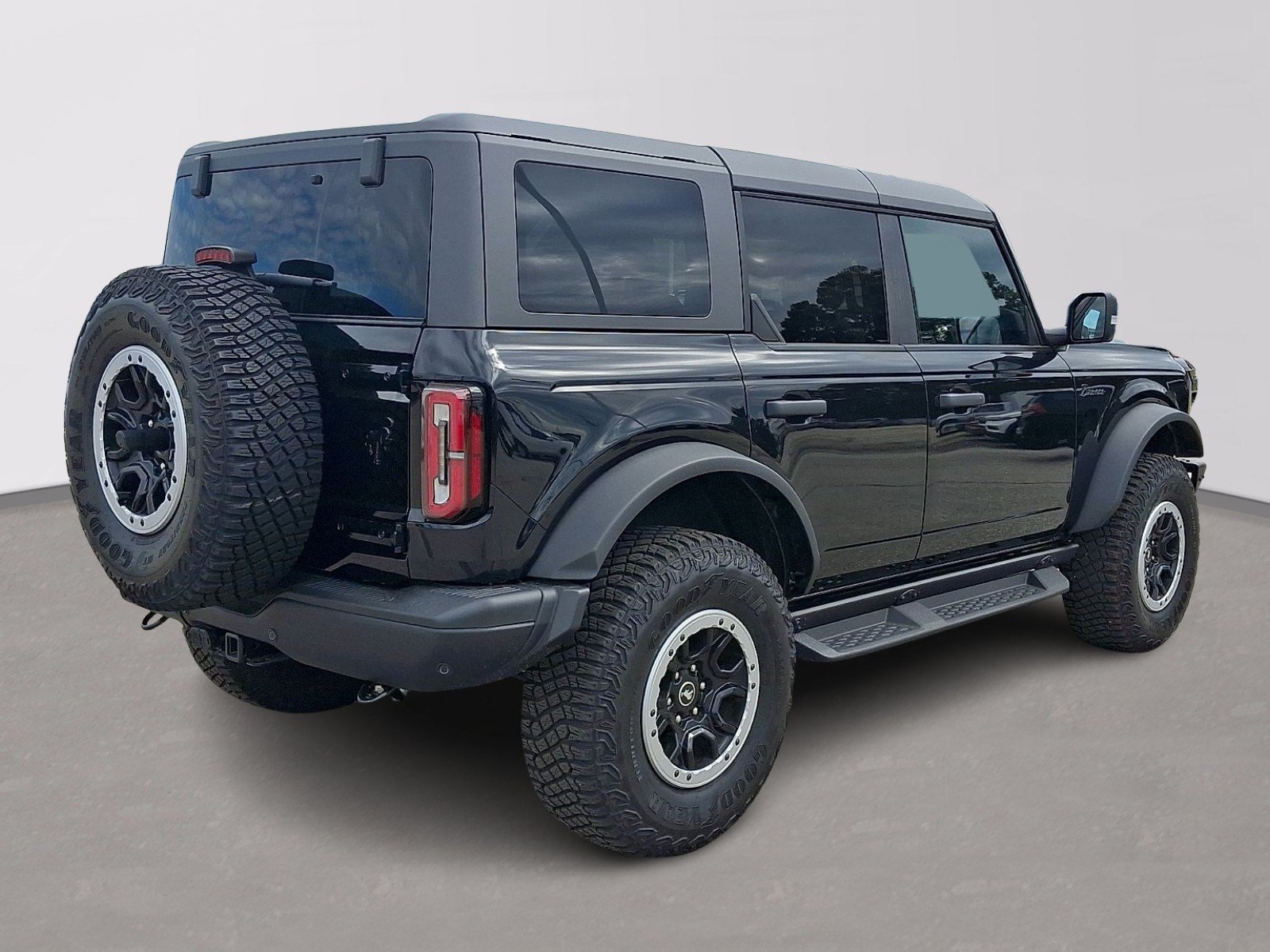 Certified 2024 Ford Bronco Badlands AWD/4WD image 6