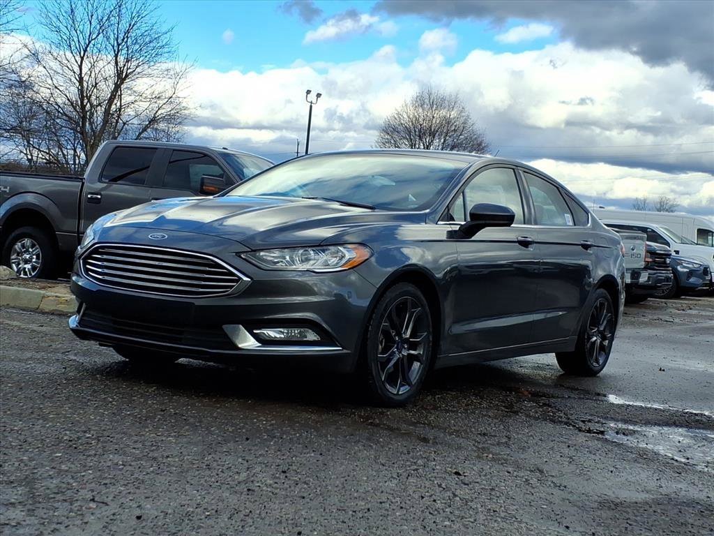 Certified 2018 Ford Fusion SE w/ Equipment Group 201A