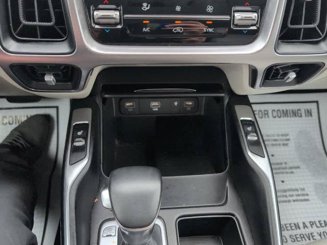 Used 2023 Kia Sorento S AWD/4WD image 23