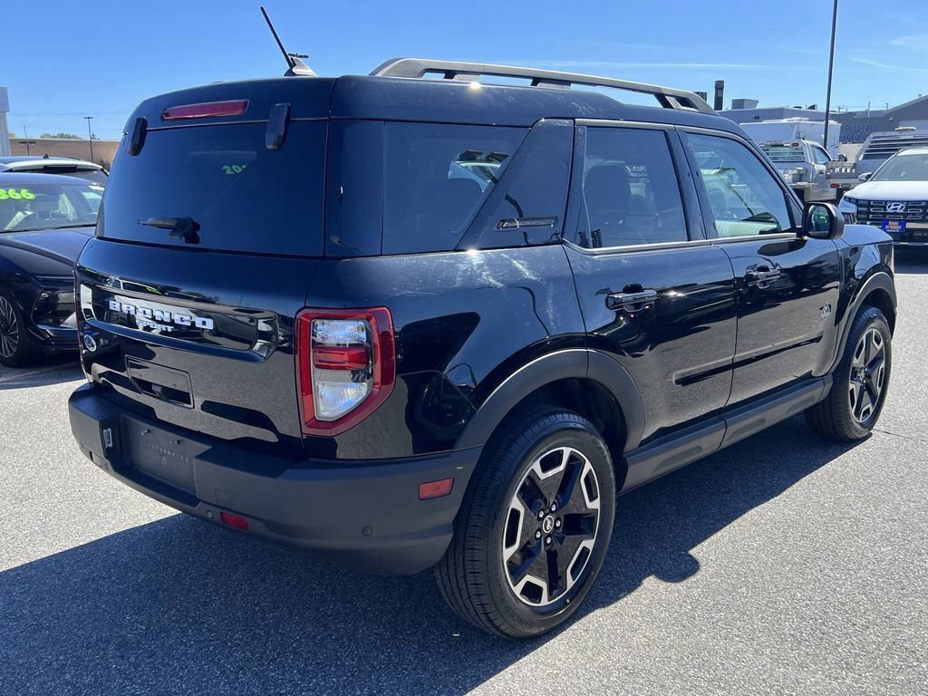 Certified 2023 Ford Bronco Sport Outer Banks w/ Tech Package image 6