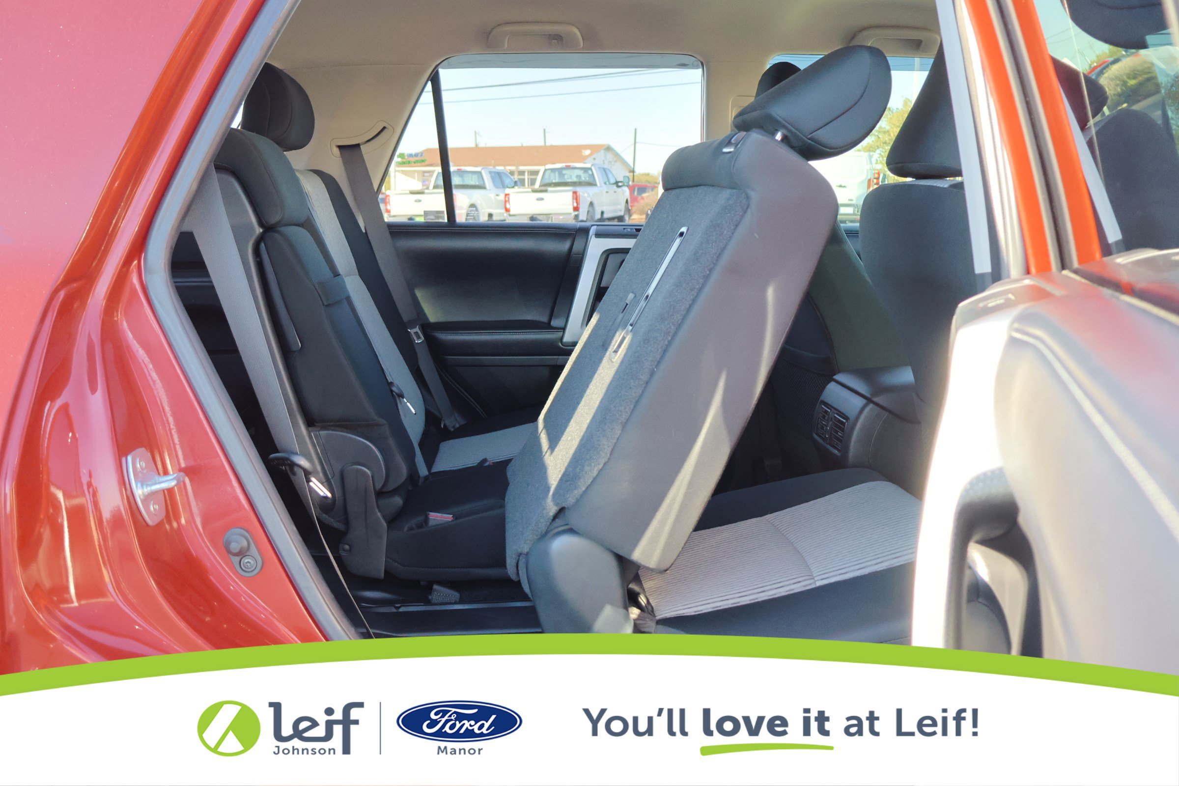 Used 2020 Toyota 4Runner SR5 image 38