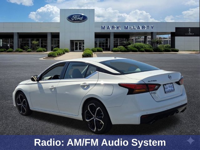 Used 2024 Nissan Altima 2.5 SR FWD image 3