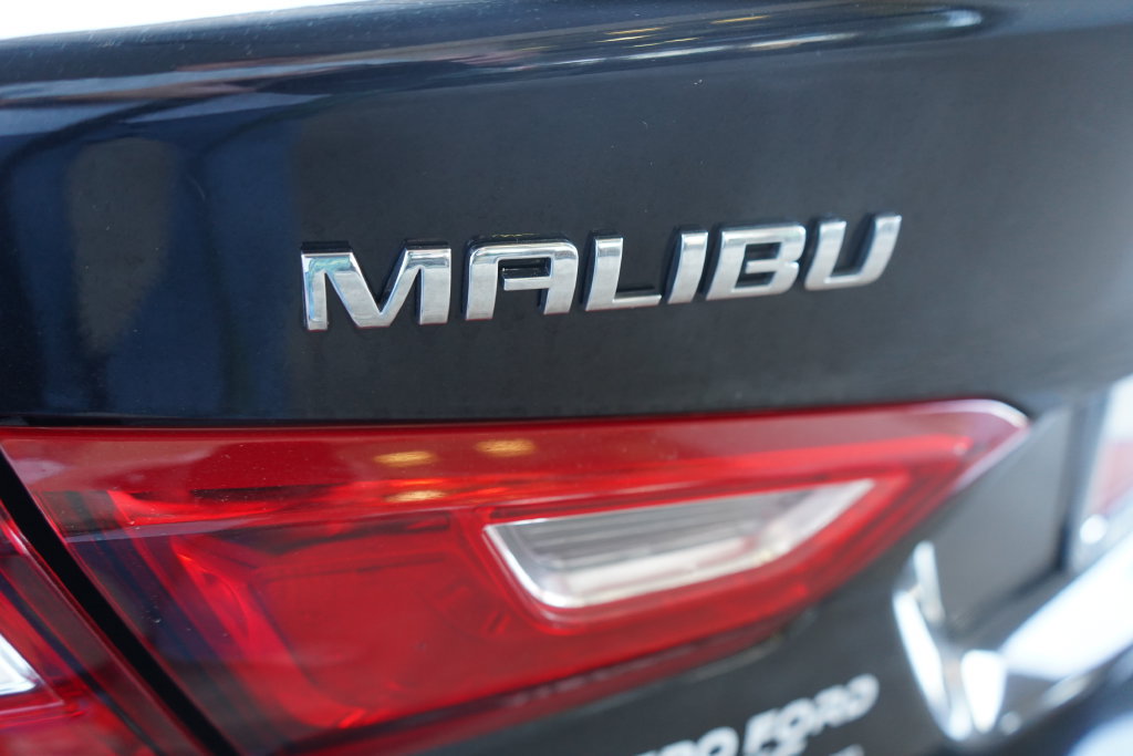 Used 2024 Chevrolet Malibu LT FWD image 7