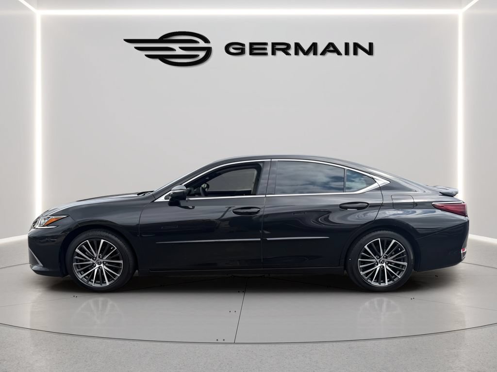 Used 2025 Lexus ES 300h w/ Premium Package FWD image 5