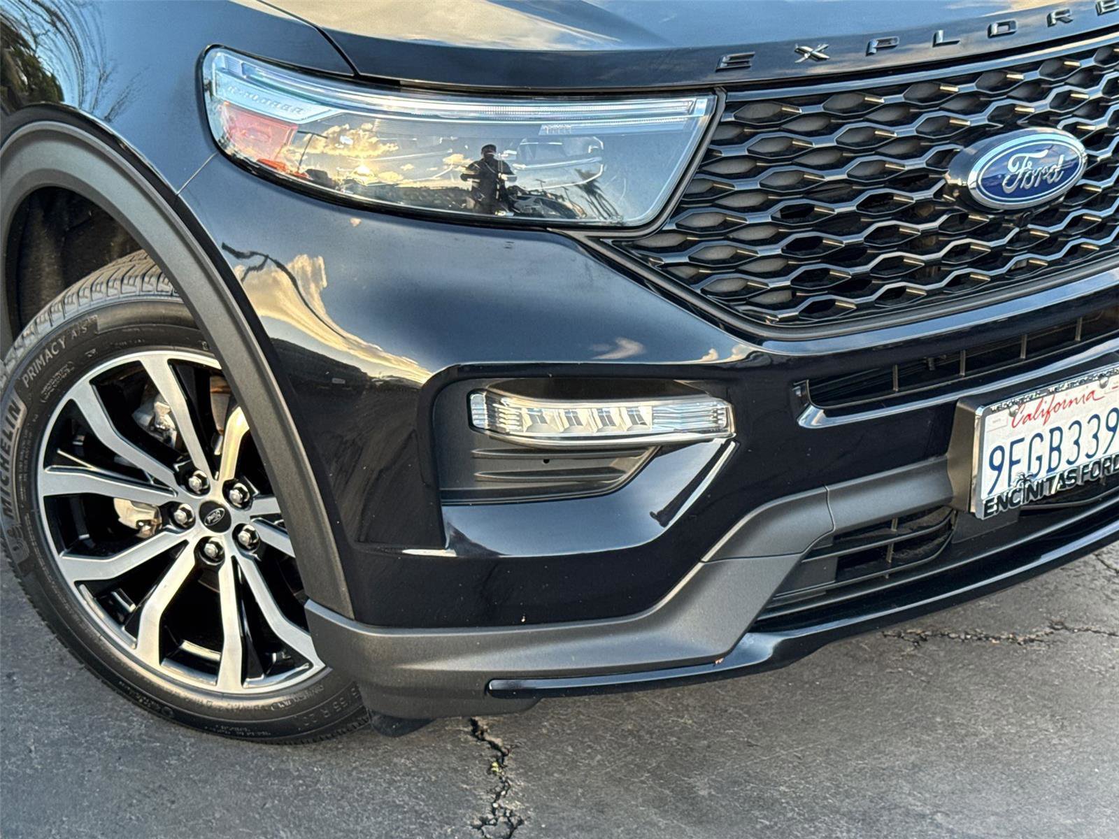 Certified 2023 Ford Explorer ST image 9