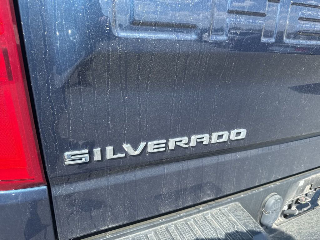 Used 2022 Chevrolet Silverado 1500 RST AWD/4WD image 8
