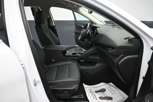 Used 2023 Buick Envision Essence AWD/4WD image 30