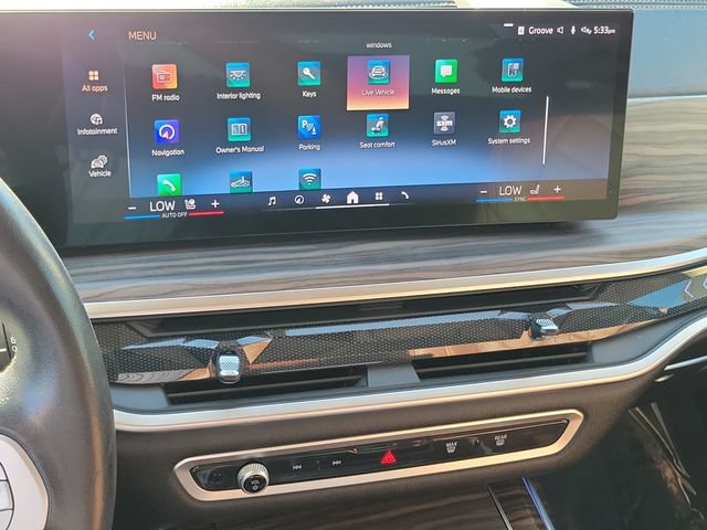 Used 2024 BMW X7 xDrive40i w/ Parking Assistance Package AWD/4WD image 8