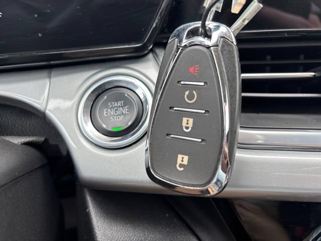 Used 2025 Chevrolet Trax LT FWD image 22