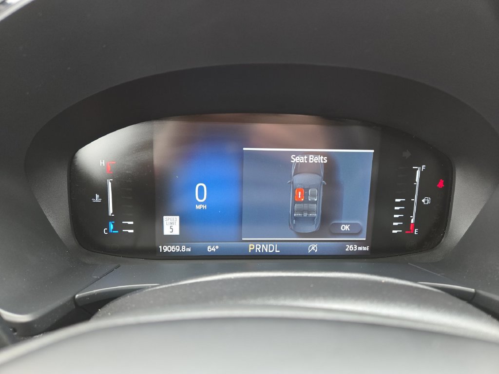 Certified 2023 Ford Escape ST-Line w/ Tech Pack #1 AWD/4WD image 8