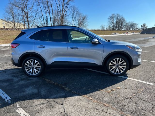 Certified 2022 Ford Escape Titanium image 12