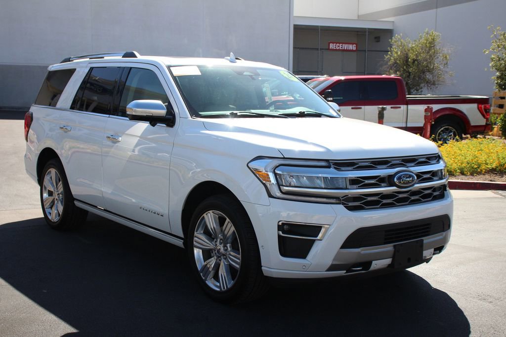 Certified 2024 Ford Expedition Platinum AWD/4WD image 11