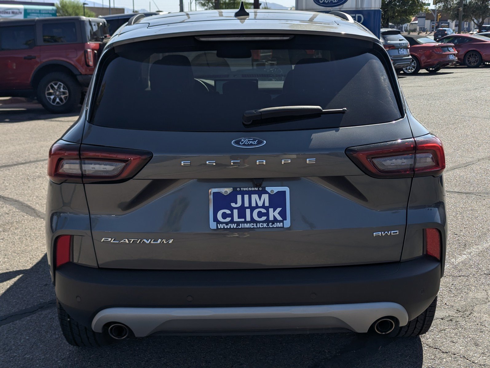 Certified 2025 Ford Escape Platinum AWD/4WD image 3