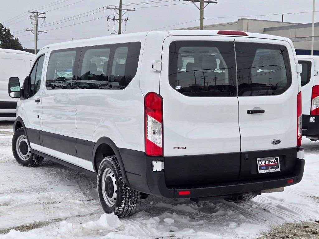 Certified 2022 Ford Transit 350 XL image 2