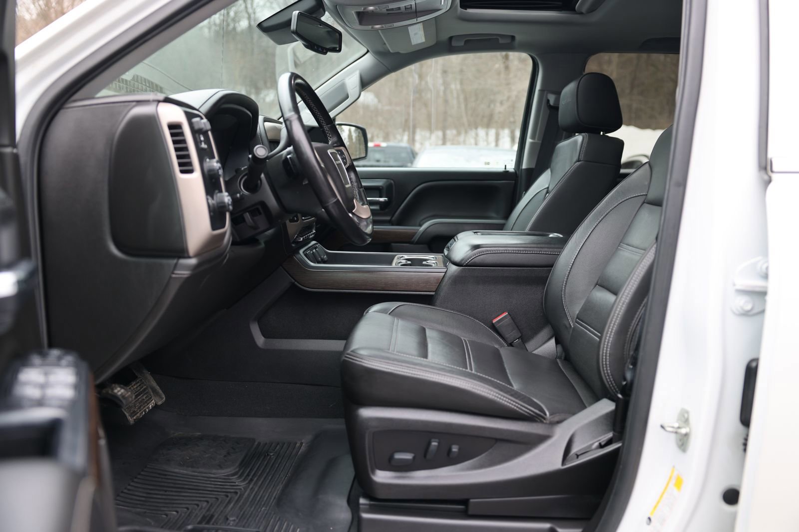 Used 2018 GMC Sierra 1500 Denali w/ Denali Ultimate Package image 18