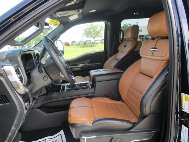 Certified 2024 Ford F450 Platinum w/ FX4 Off-Road Package AWD/4WD image 13