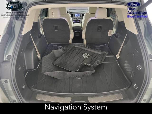 Used 2023 Buick Enclave Avenir w/ Avenir Technology Package AWD/4WD image 16