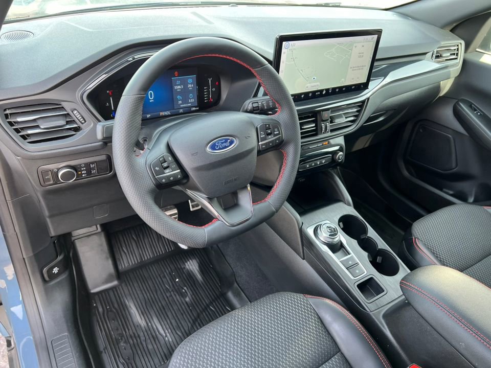 Certified 2023 Ford Escape ST-Line w/ Tech Pack #1 image 21