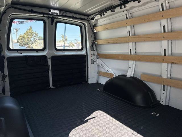 Used 2024 Chevrolet Express 2500 w/ Driver Convenience Package RWD image 13
