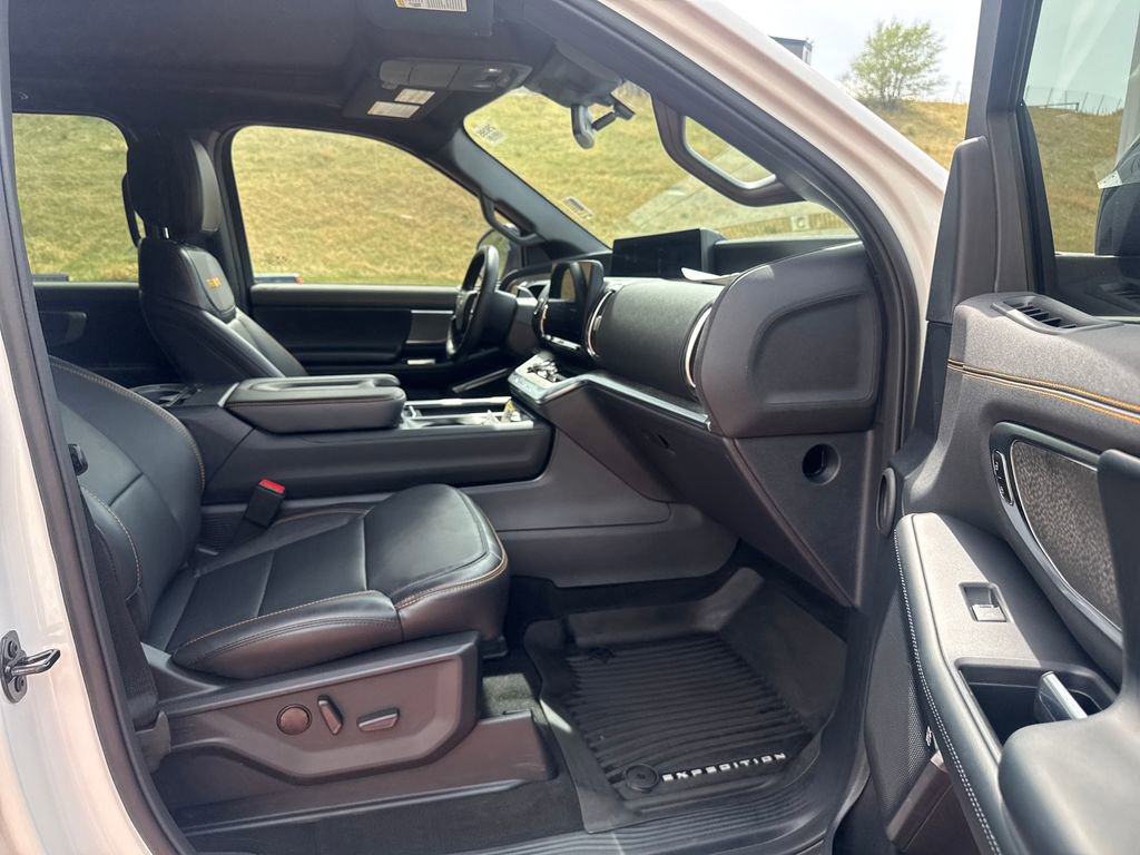 Certified 2026 Ford Expedition Tremor AWD/4WD image 31