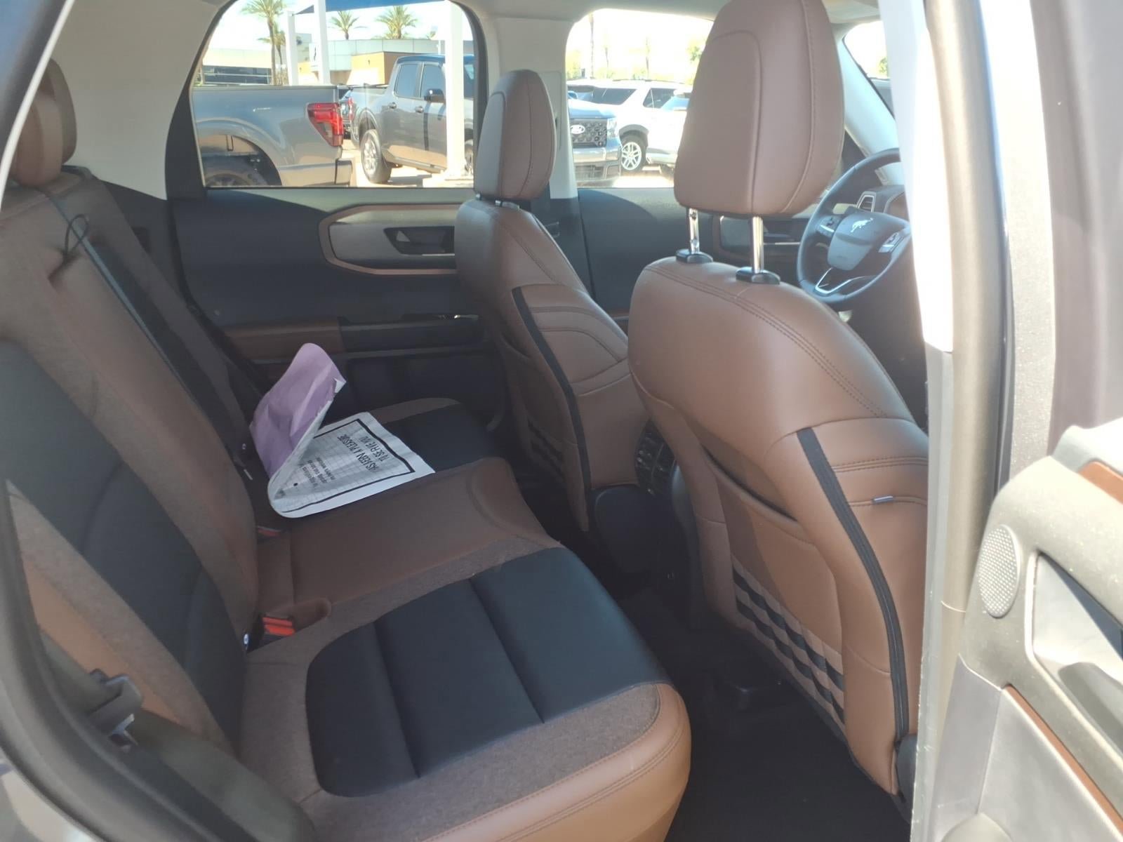 Certified 2025 Ford Bronco Sport Outer Banks w/ Outer Banks Tech Package+ AWD/4WD image 14