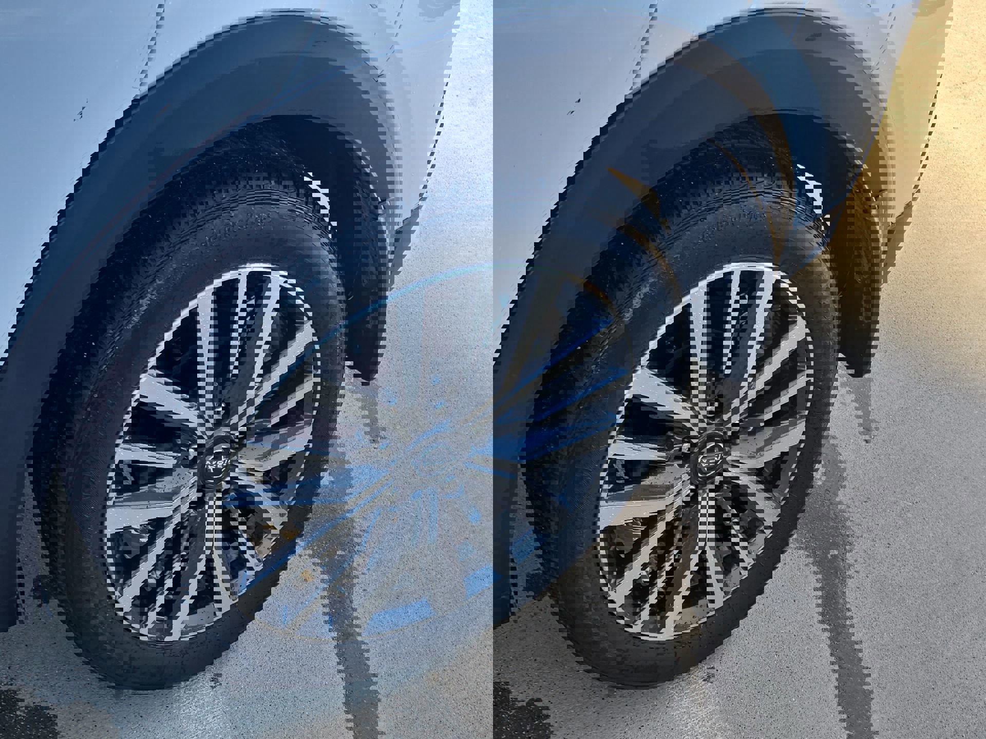 Used 2022 Nissan Kicks SV image 10