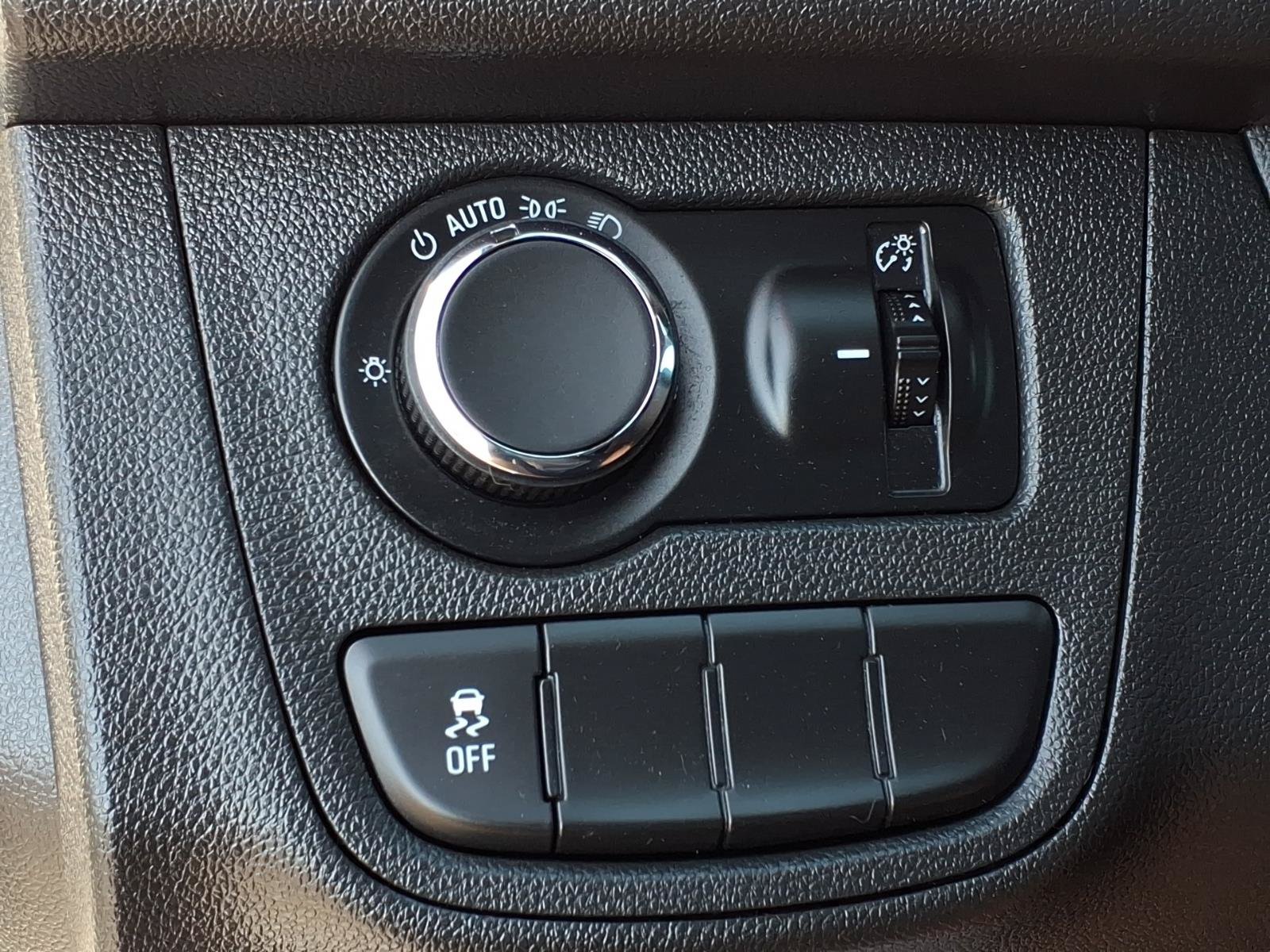 Used 2020 Chevrolet Spark LS FWD image 23