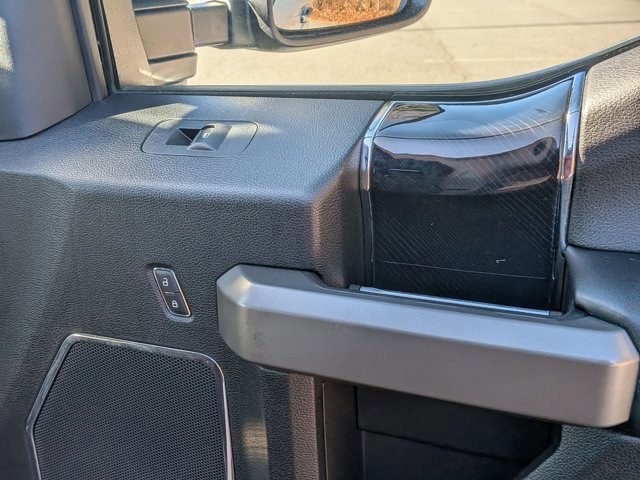 Certified 2021 Ford F250 Platinum w/ FX4 Off-Road Package image 38