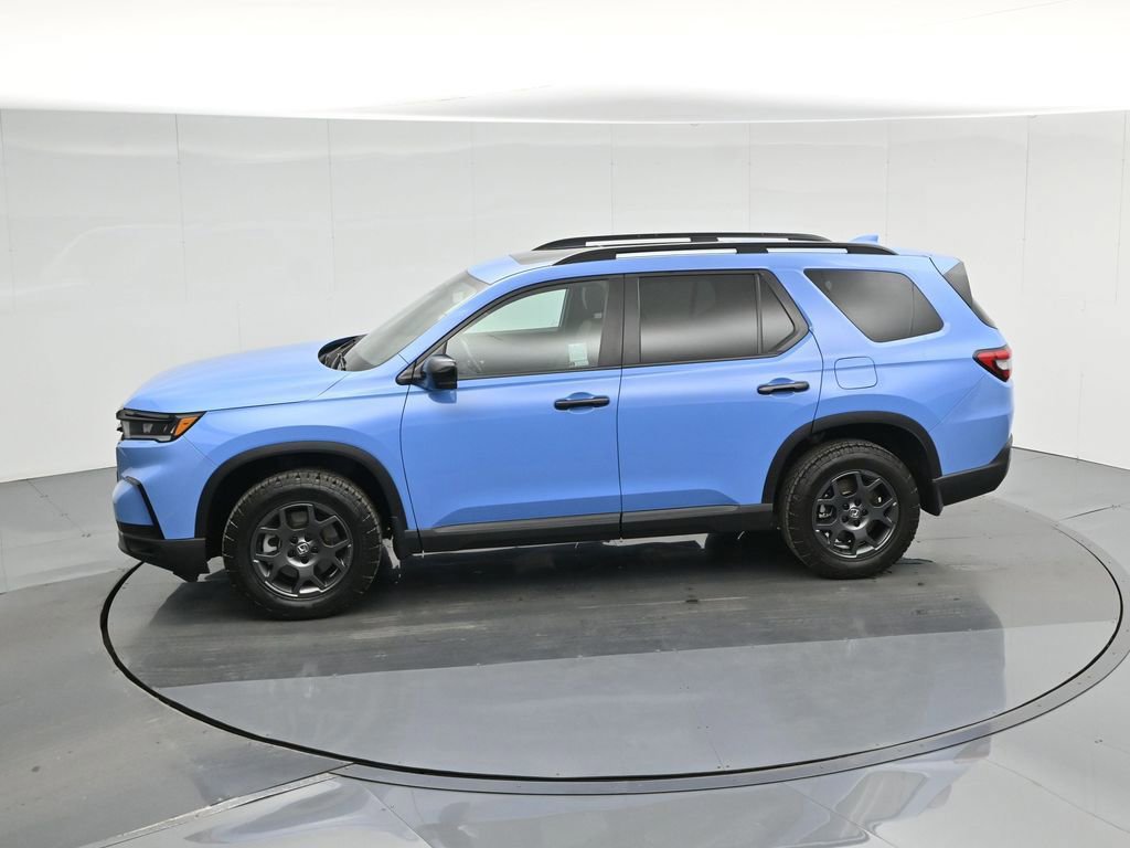 Used 2024 Honda Pilot TrailSport image 23