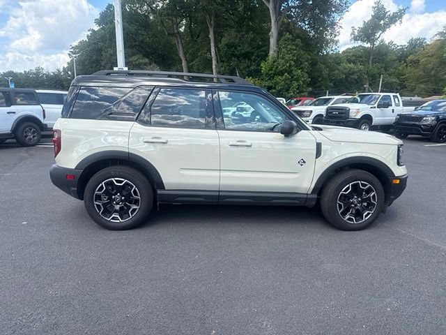 Certified 2025 Ford Bronco Sport Outer Banks w/ Outer Banks Tech Package+ AWD/4WD image 10