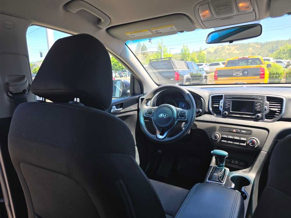 Used 2017 Kia Sportage LX AWD/4WD image 10