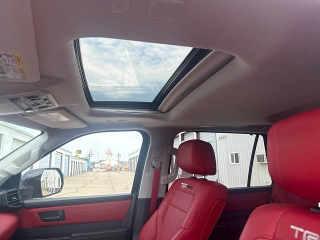 Used 2023 Toyota Sequoia TRD Pro AWD/4WD image 3