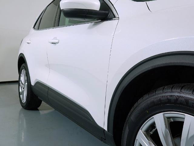 Certified 2021 Ford Escape Titanium w/ Titanium Elite Package AWD/4WD image 18