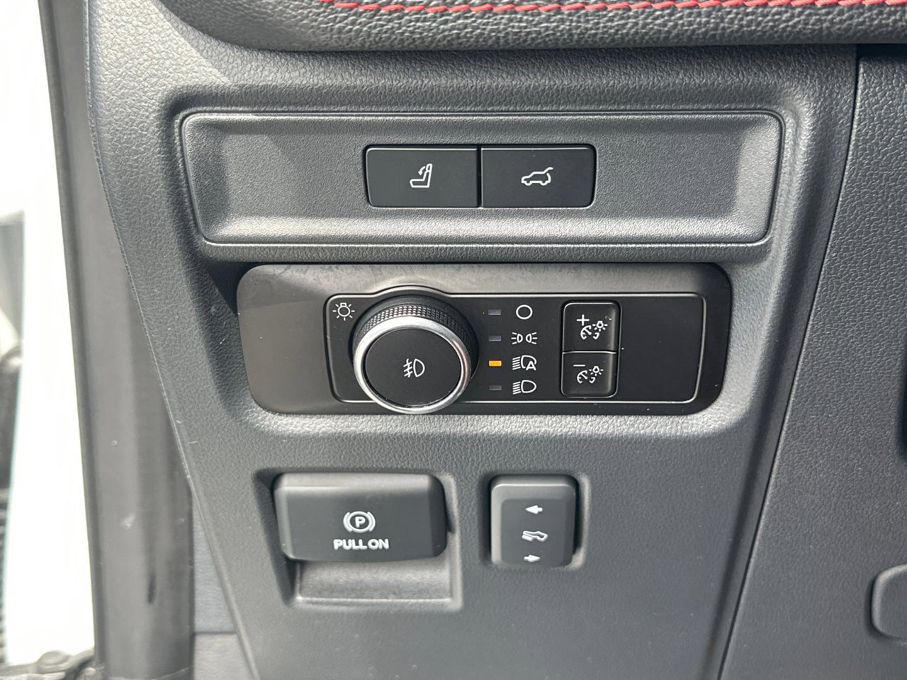 Certified 2023 Ford Expedition Limited RWD image 35