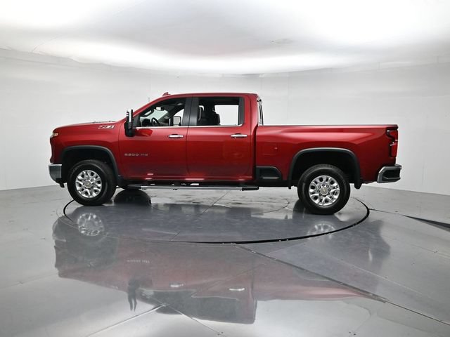 Used 2025 Chevrolet Silverado 2500 LTZ w/ LTZ Convenience Package AWD/4WD image 9