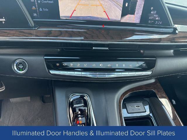 Used 2023 Cadillac Escalade Premium Luxury Platinum image 21