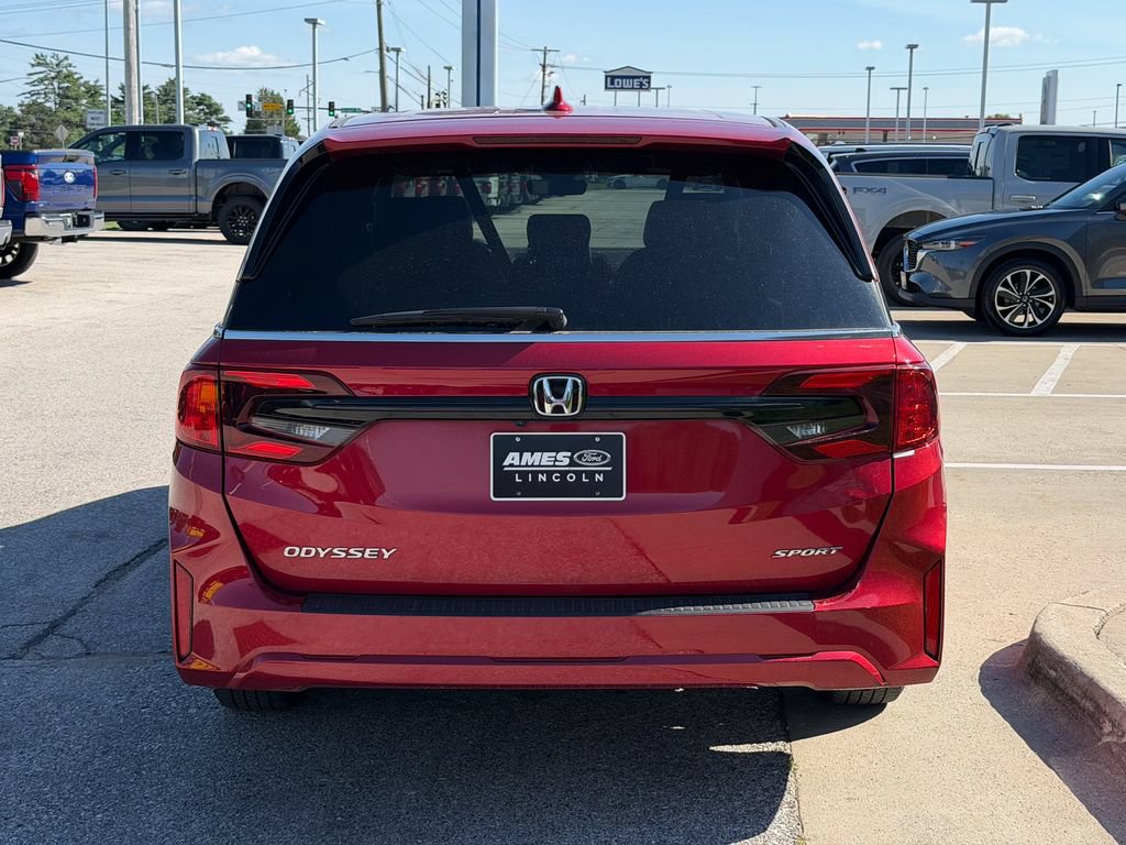 Used 2025 Honda Odyssey Sport-L image 5