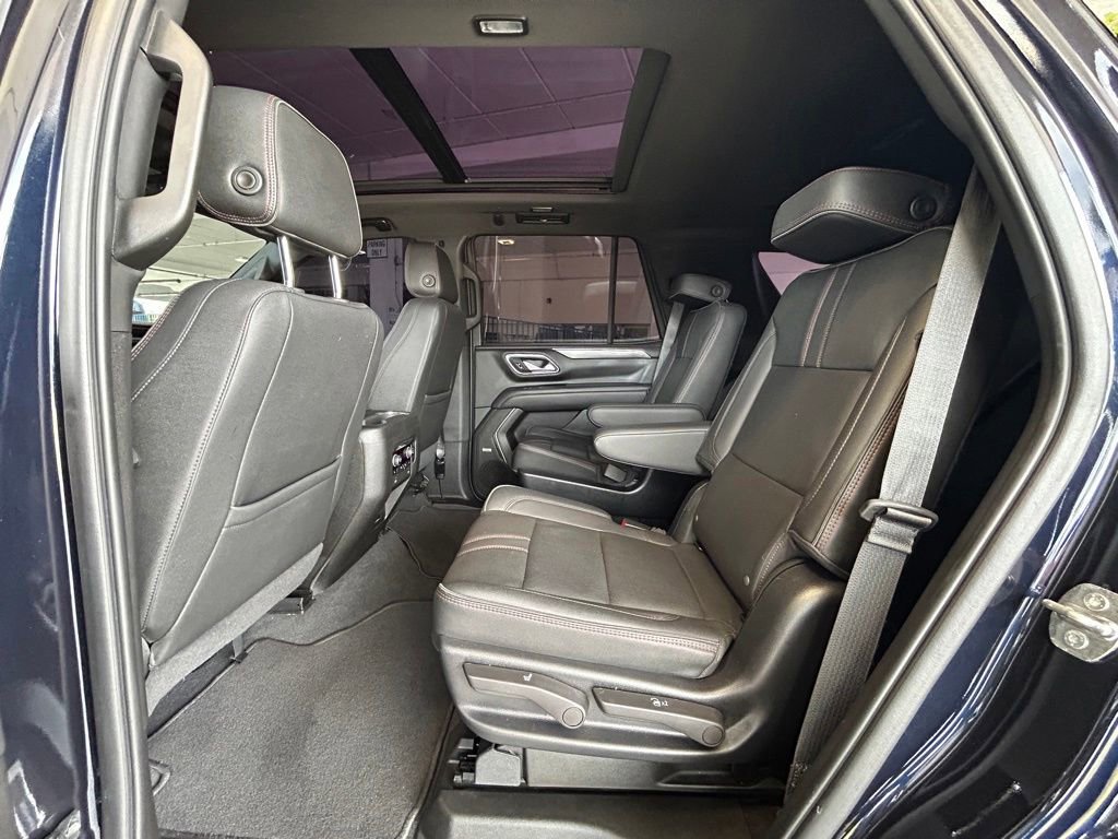 Used 2022 Chevrolet Tahoe RST w/ Sport Performance Package RWD image 33