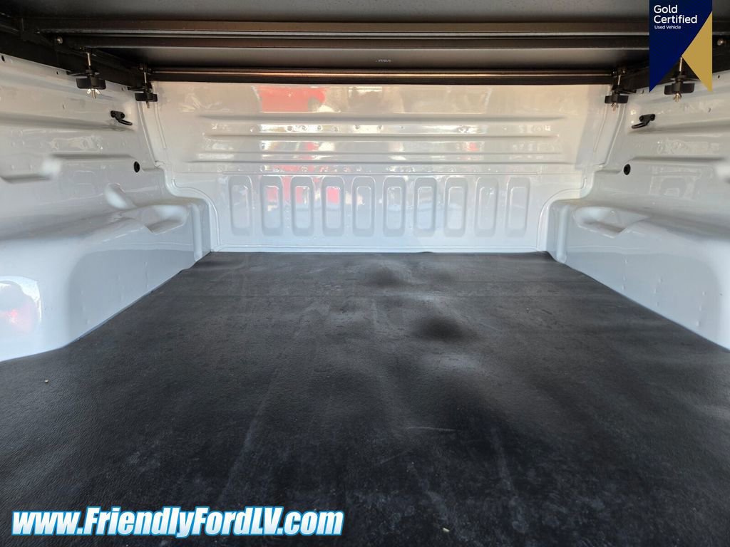 Certified 2025 Ford Maverick Lobo image 11