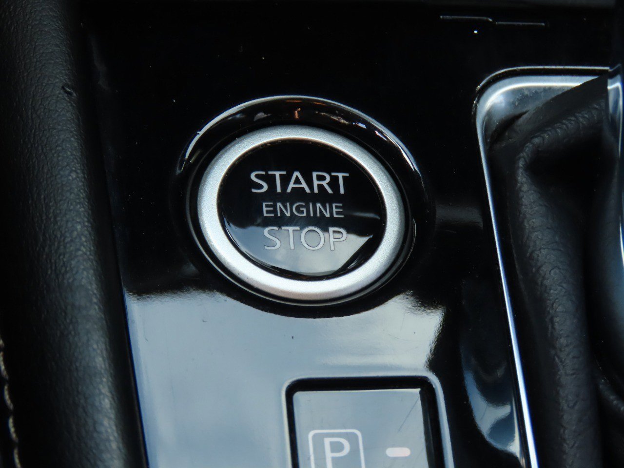 Used 2022 Nissan Kicks SV w/ Interior Electronics Package image 22