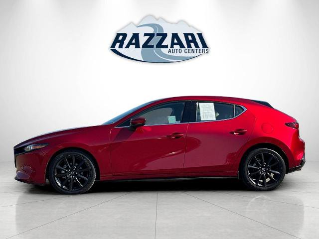 Used 2020 MAZDA MAZDA3 Hatchback w/ Premium Package FWD image 6