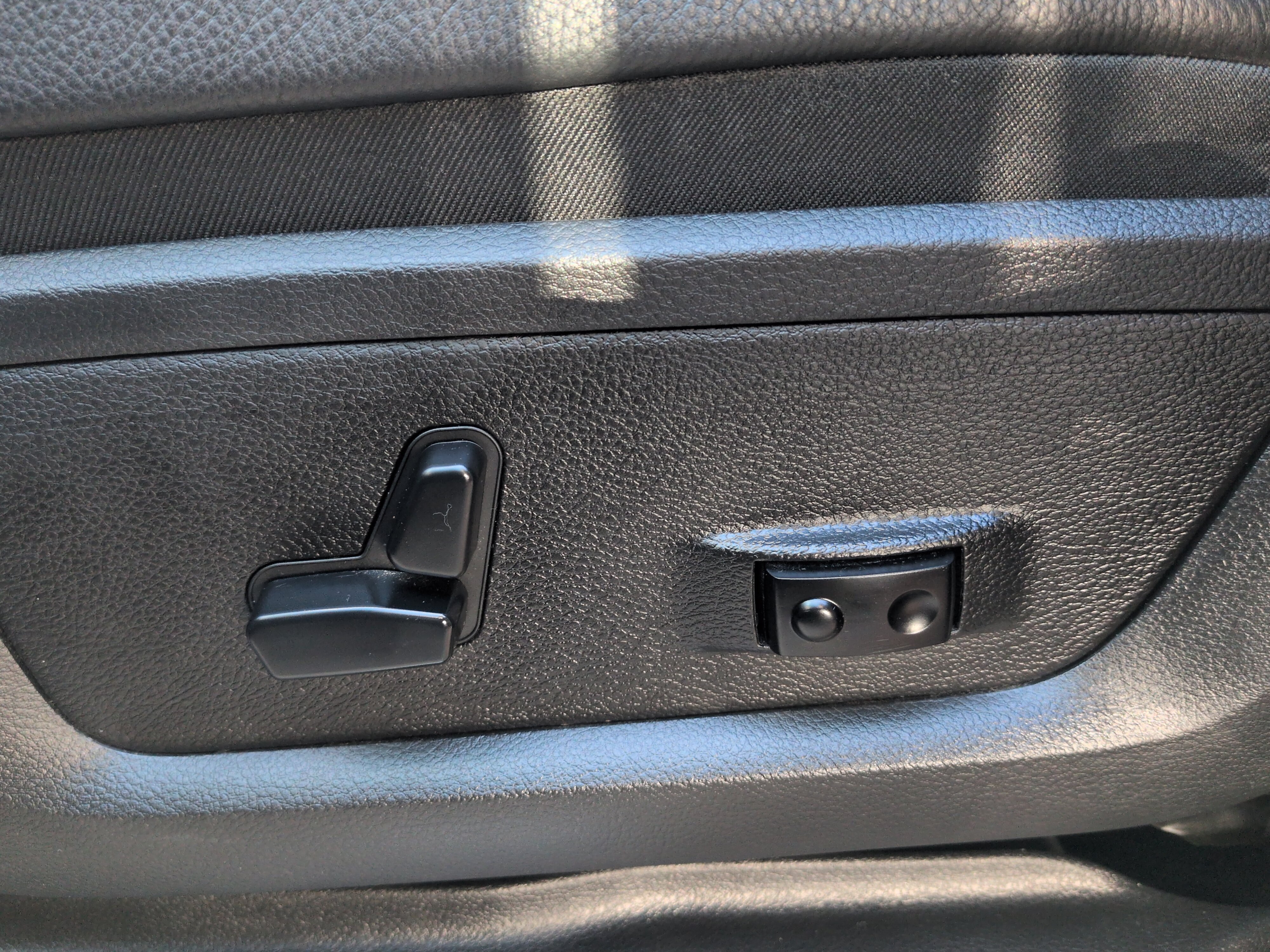 Used 2020 RAM 2500 Limited RWD image 28