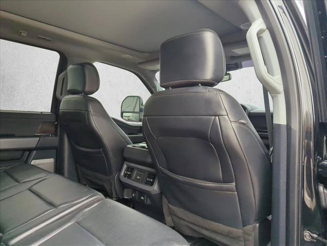 Certified 2024 Ford F450 Lariat w/ Lariat Ultimate Package AWD/4WD image 18