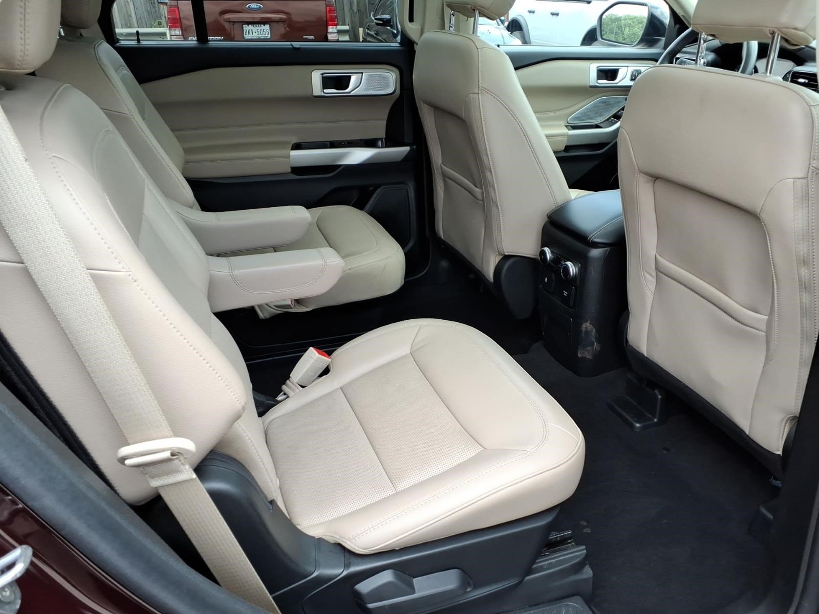 Certified 2023 Ford Explorer Limited w/ Limited Technology Package RWD image 19